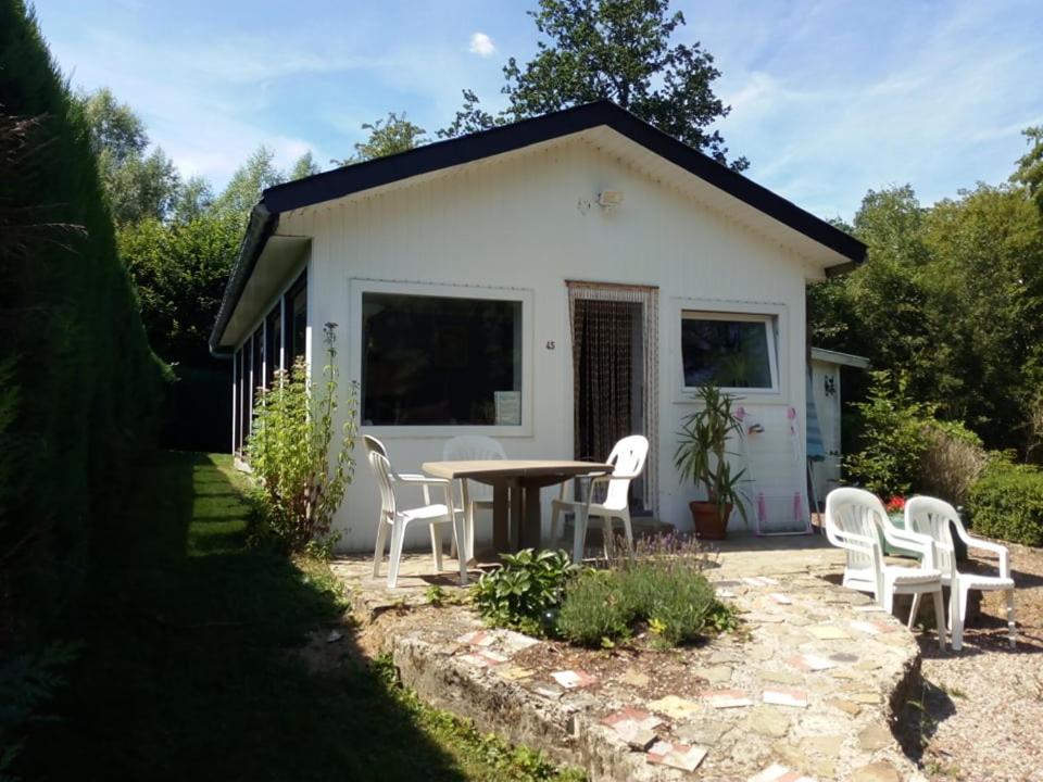 Chalet De La Vallee Des Pres Oignies Bagian luar foto